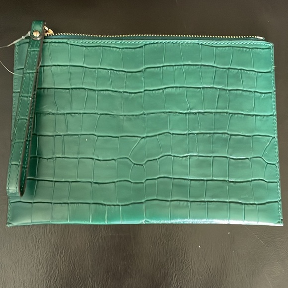 Michael Kors Jet Set Travel Croc Embossed Leather XL Zip Clutch LikeNew Emerald - Picture 6 of 6